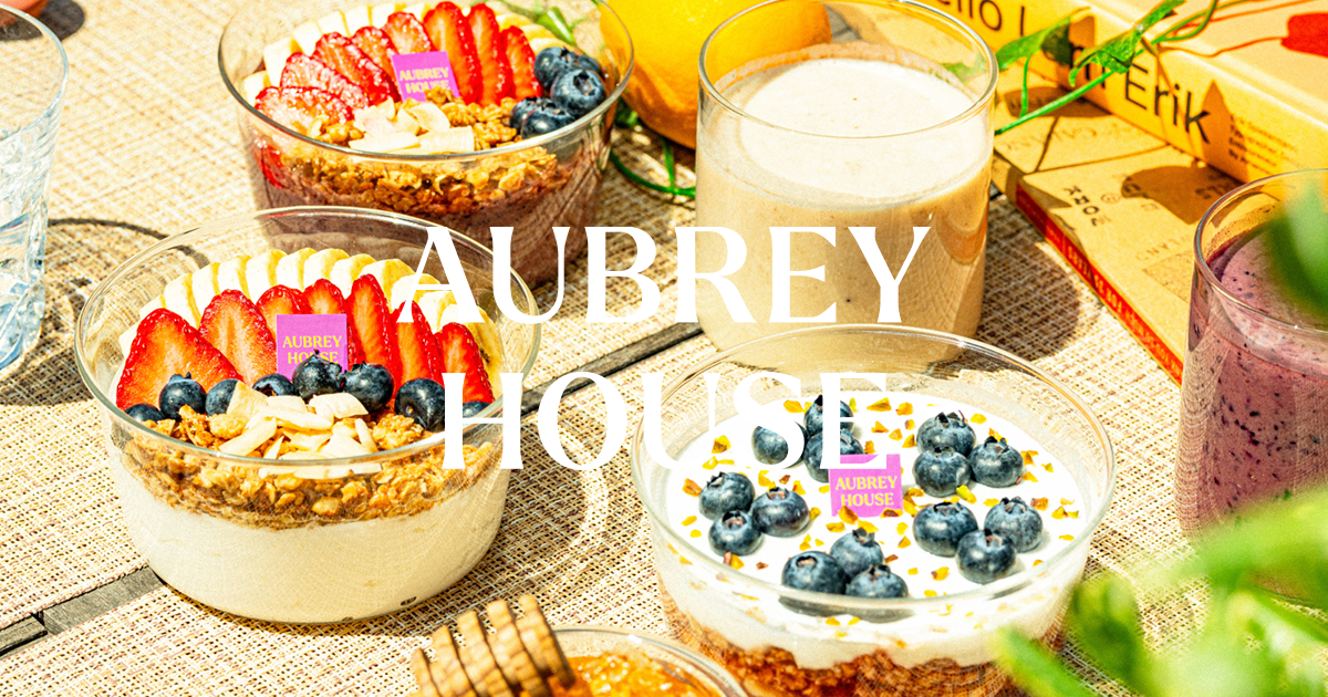 Aubrey House(オーブリーハウス)アサイーボウル&グリークヨーグルト&カフェ